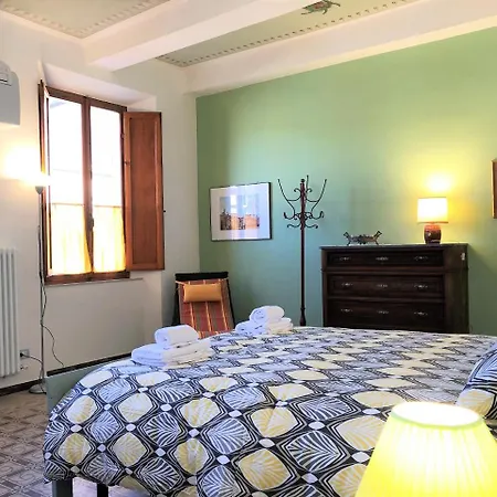 Apartment Lampa's